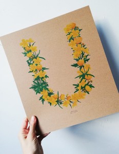 plakat litera U kwiaty polne 30cmx34cm papier brąz